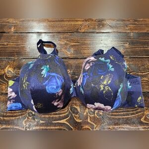 Gently used backsmoother lightly lined full coverage bra
